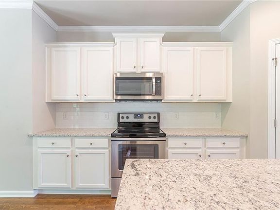 4th image of 4088 Anthony Creek Dr