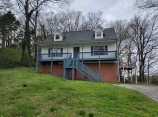 130 Oak Trl, Chickamauga, GA 30707