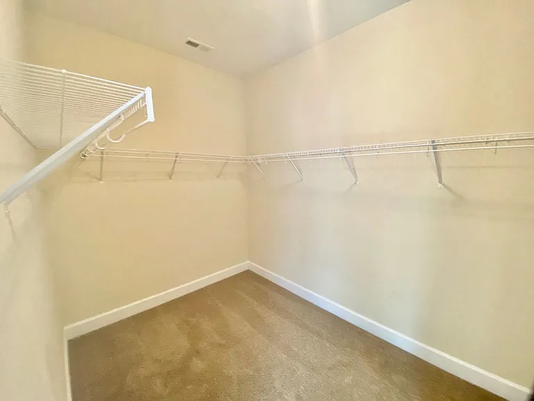 117 Bridgeway Dr — Photo 22