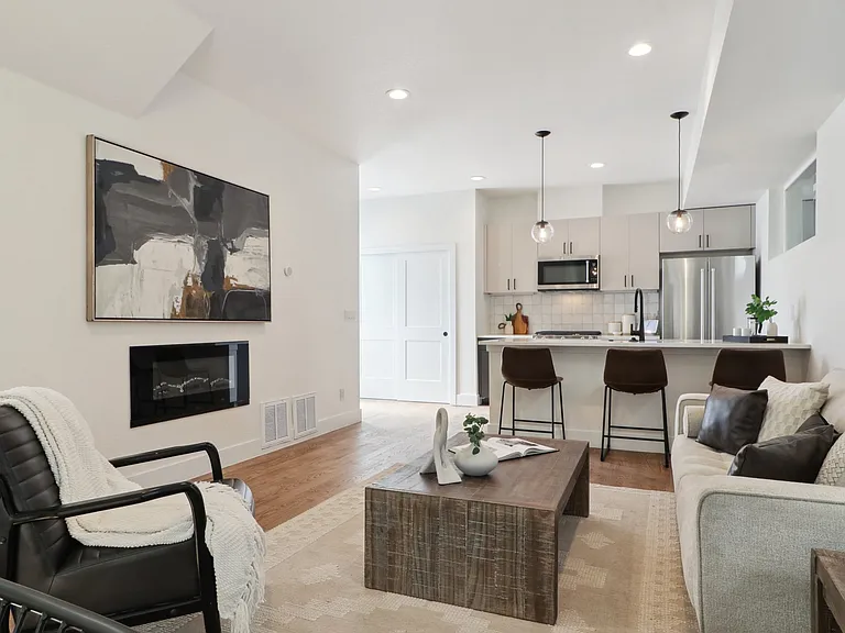 1240 N Tennyson St — Photo 35