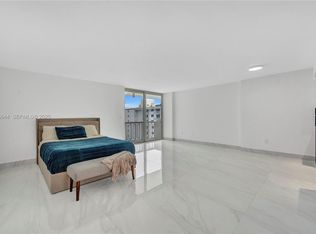 The Presidential Condo, Miami Beach, FL 33139