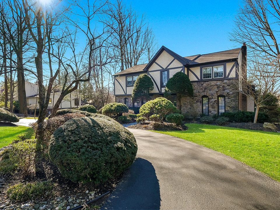 1402 Dogwood Ln, Huntingdon Valley, PA 19006 | Zillow