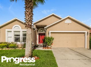 268 Pleasant Gardens Dr, Apopka, FL 32703