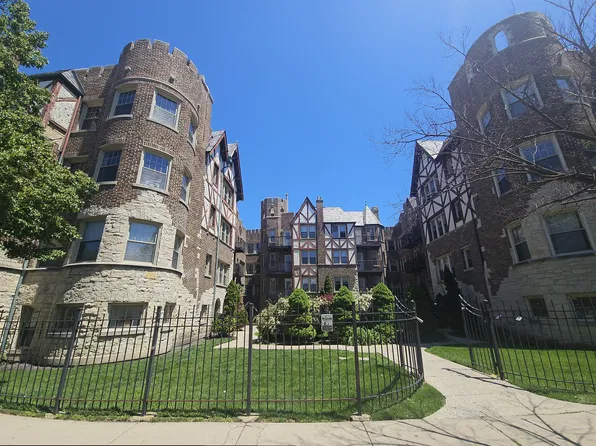 5721 N Kimball Ave APT 2, Chicago, IL 60659