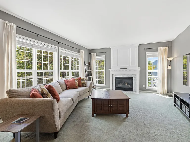 307 Winterthur Ln — Photo 29