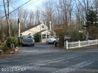 9 Hickory Hills Dr, White Haven, PA 18661