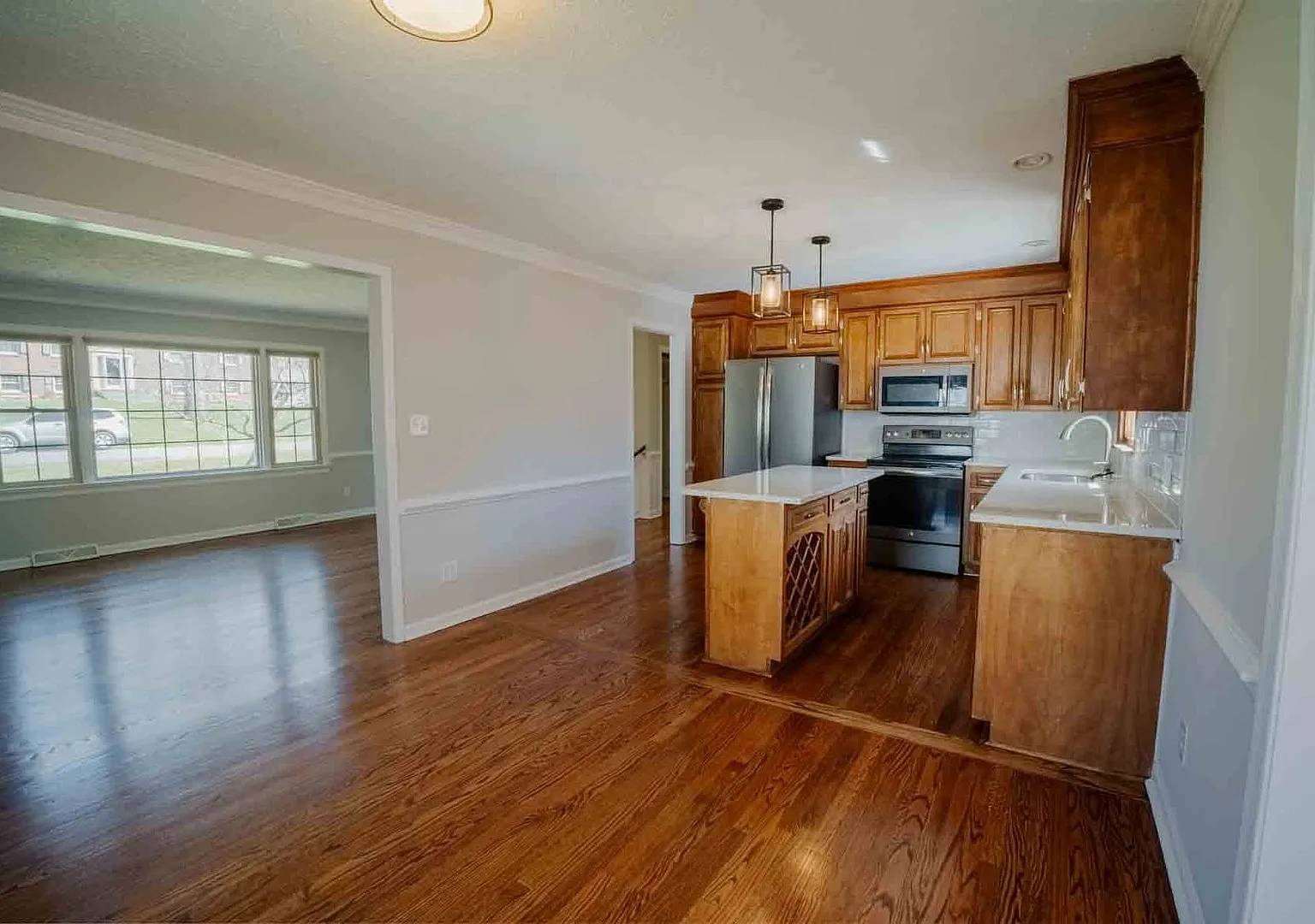 4 Bedroom Home in Lynchburg — Photo 4