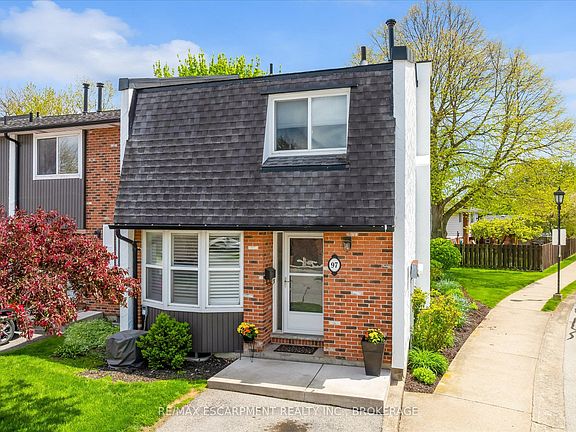 2nd image of 77 Linwell Rd #97