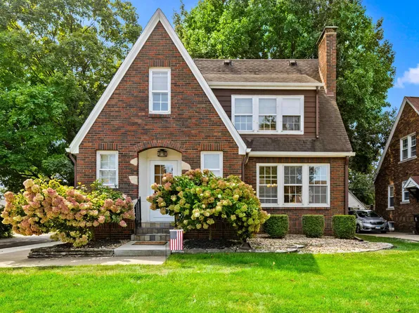 600 W Richwoods Blvd, Peoria, IL 61604