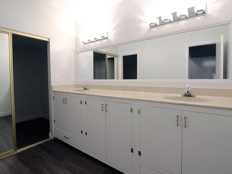 114 Gleneagles Dr — Photo 24