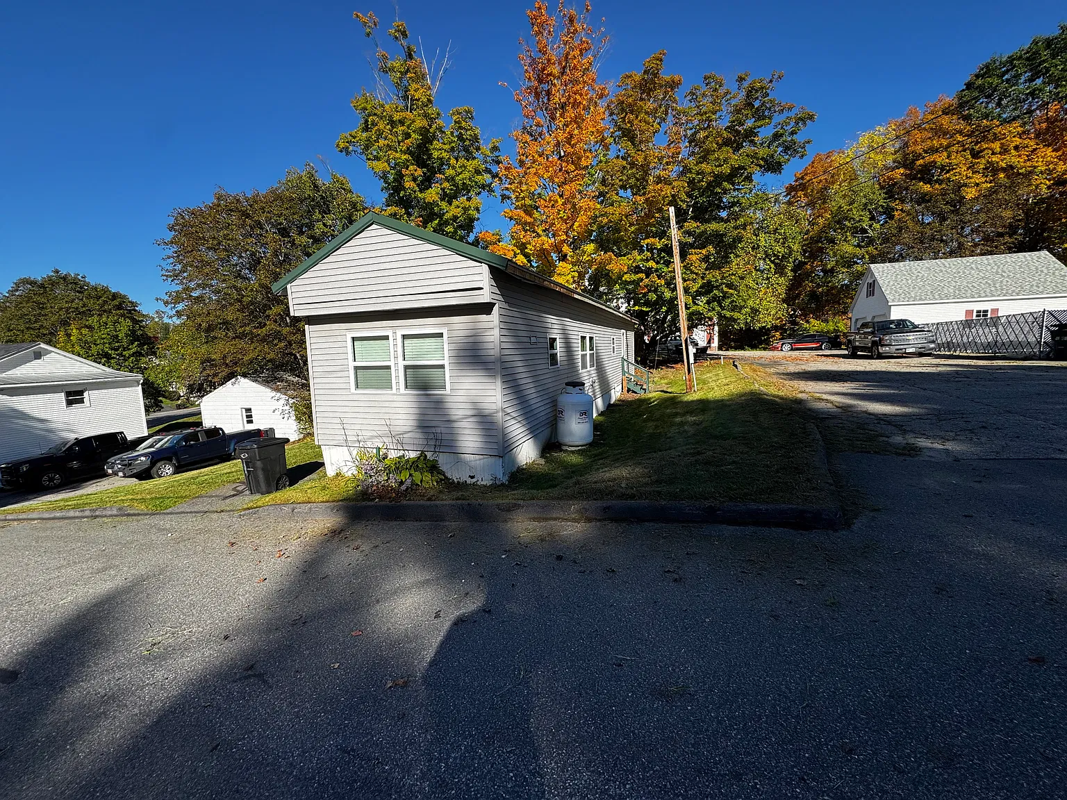 10 Pine St — Photo 2