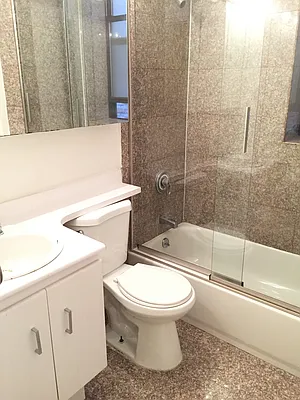 Rented by Sky Management | media 30