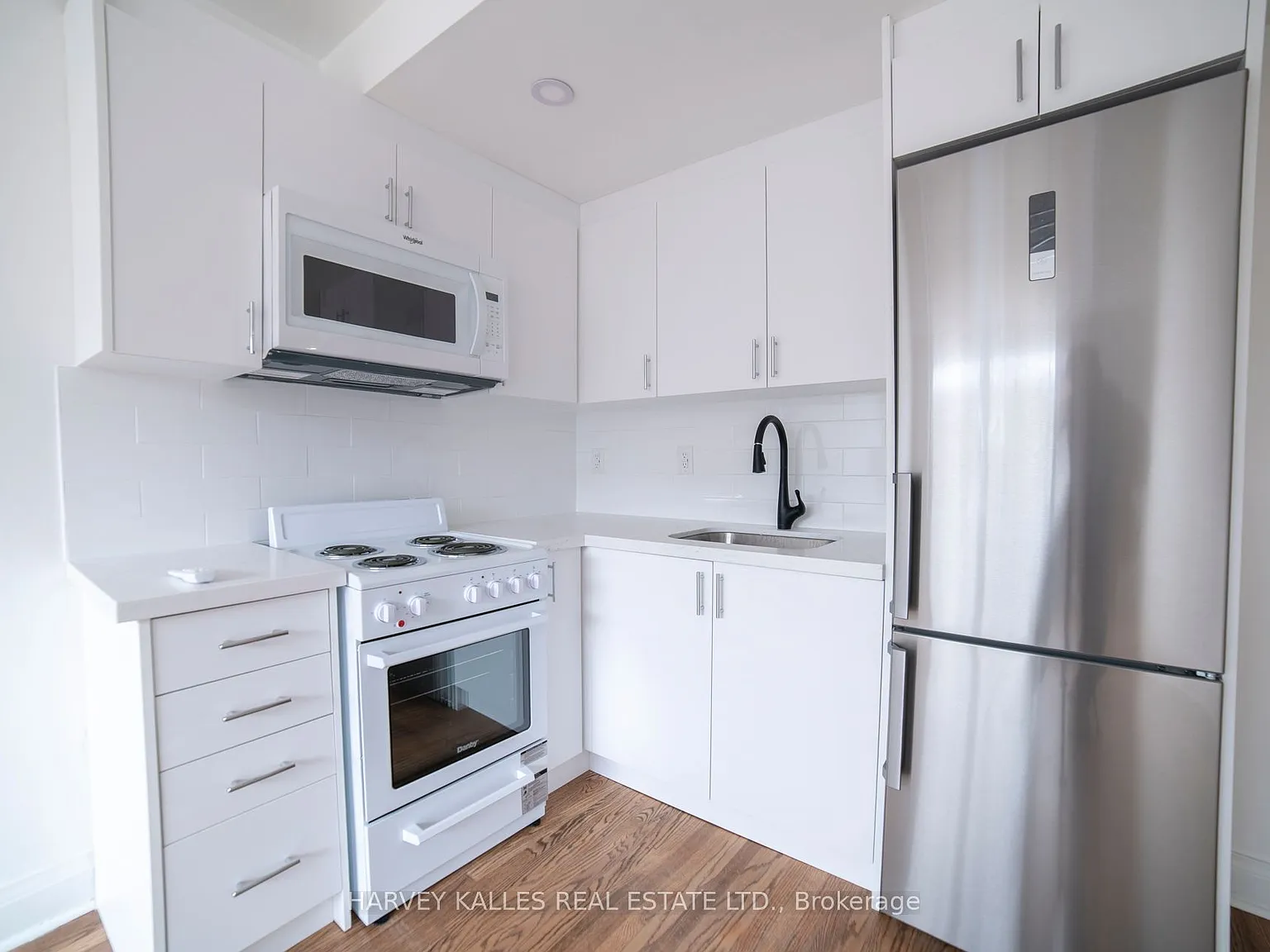 2 bed, $1,980 — Photo 4