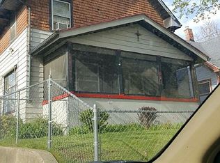 911 Prince St SE, Grand Rapids, MI