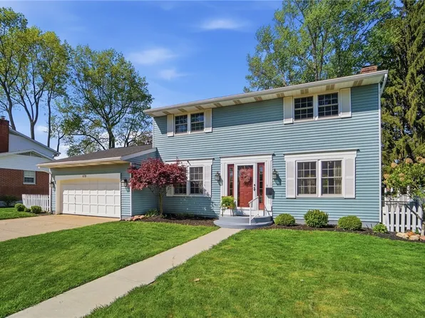 478 Robin Hood Ln, Troy, OH 45373