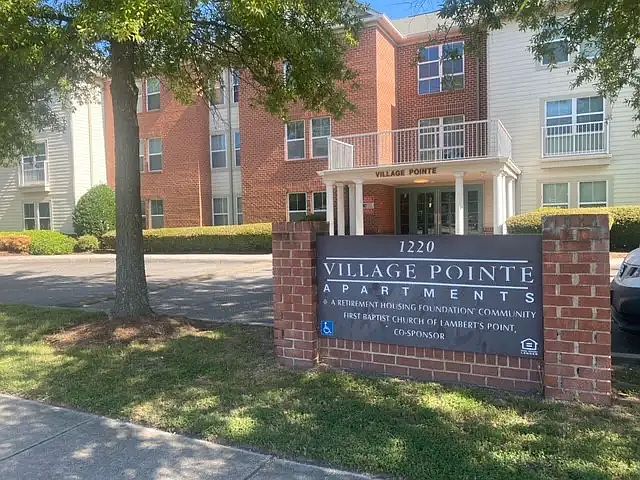 Building Photo 3