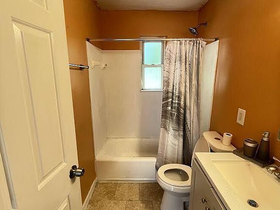 5th image of 1129 Morado Dr