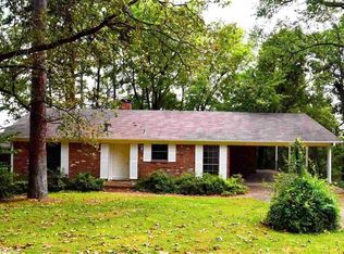 7107 Shamrock Dr, Little Rock, AR 72205