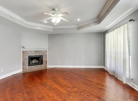 2nd image of 628 Gardenia St