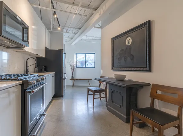 21 Green St #3A, Hudson, NY 12534
