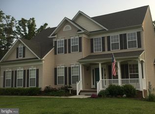 28147 Ben Oaks Dr, Mechanicsville, MD 20659