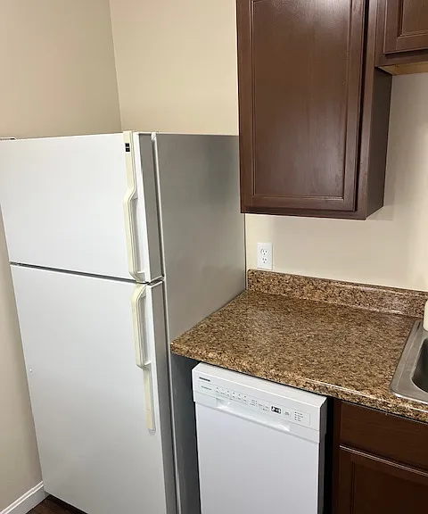 201 Thorndike St #1-27 — Photo 9