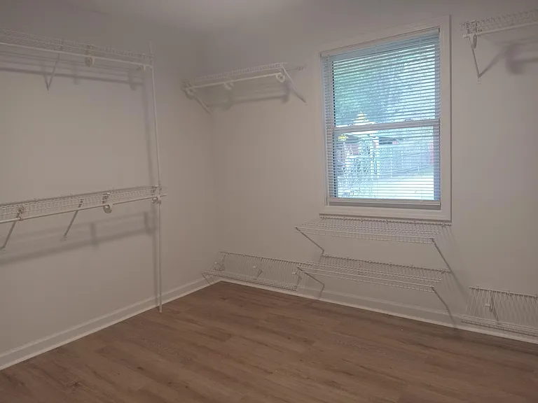 2215 Biltmore Ave — Photo 13