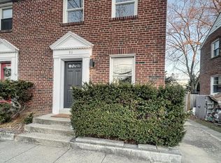 311 S Courthouse Rd, Arlington, VA 22204