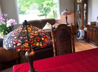 1601 E Lake Bluff Blvd, Shorewood, WI 53211
