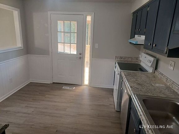 3rd image of 426 Keesling Ave