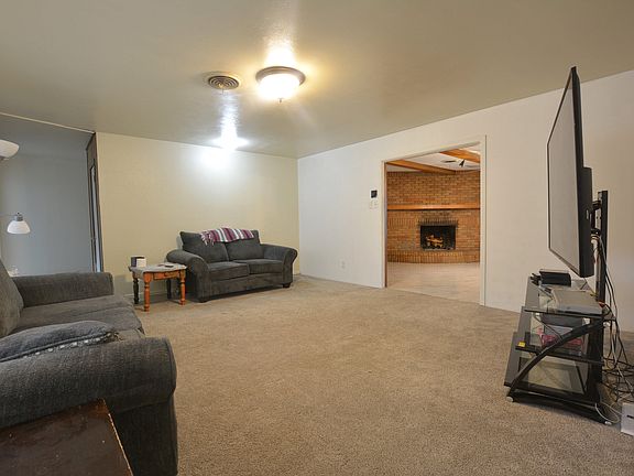 4th image of 5209 17th St