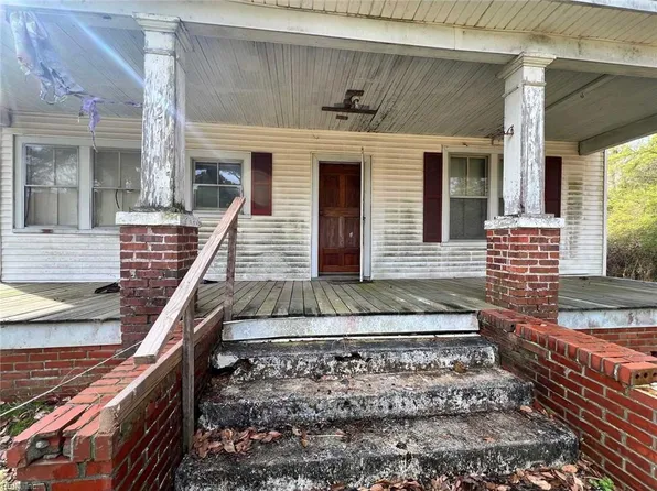 921 Freeman Mill Rd, Suffolk, VA 23438
