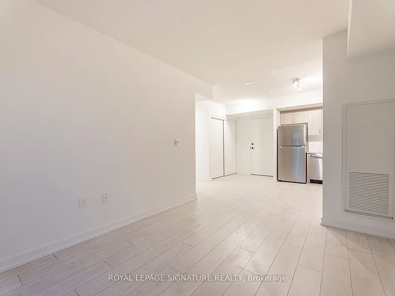 556 Marlee Ave #331 — Photo 10