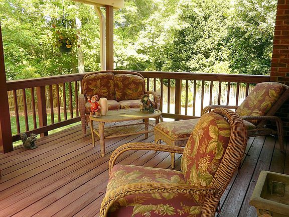 Covered Deck with Ceiling Fan