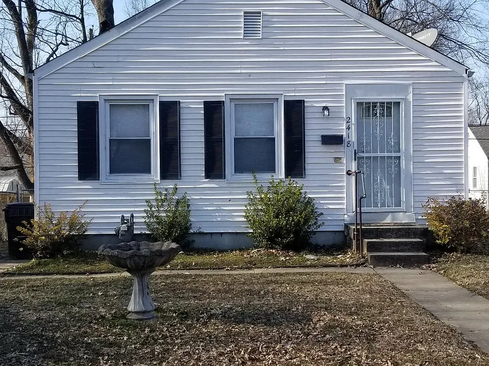 2418 Lindbergh Dr