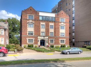 1570 Kanawha Blvd E APT 202, Charleston, WV 25311
