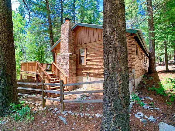 3rd image of 1002 Ponderosa Pl