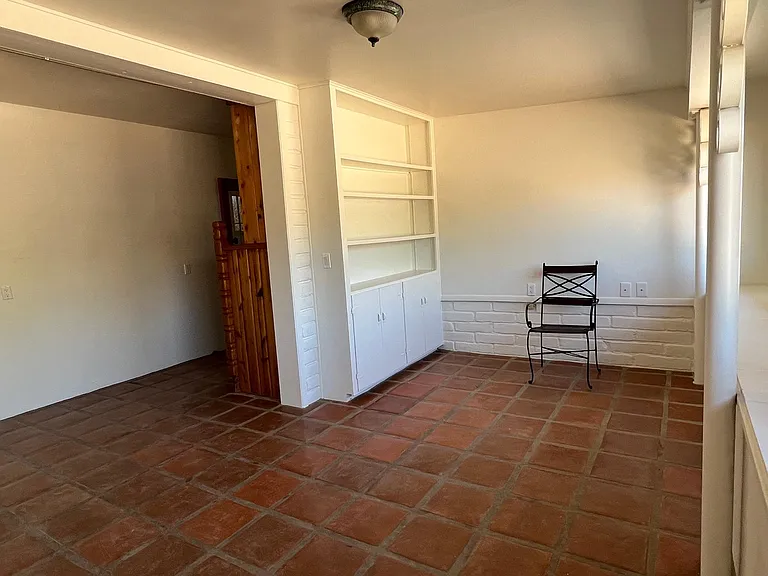 Study - Guest rm - Office
