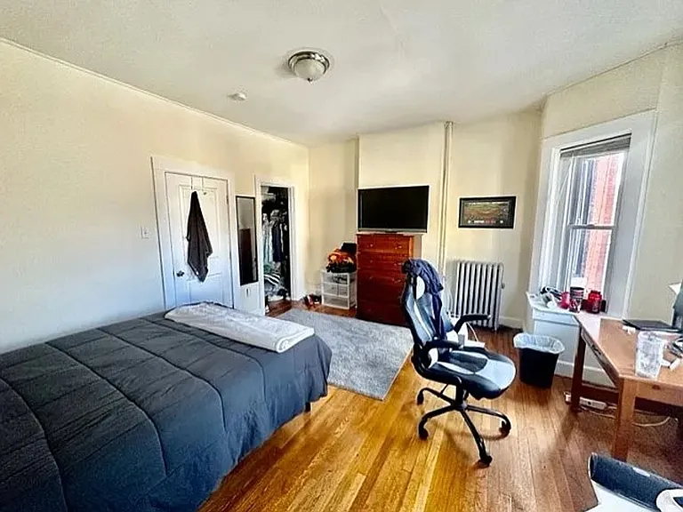 214 Hemenway St #R1 — Photo 11