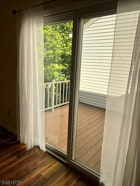 2 bed, 2.0 bath, $2,800 — Photo 3