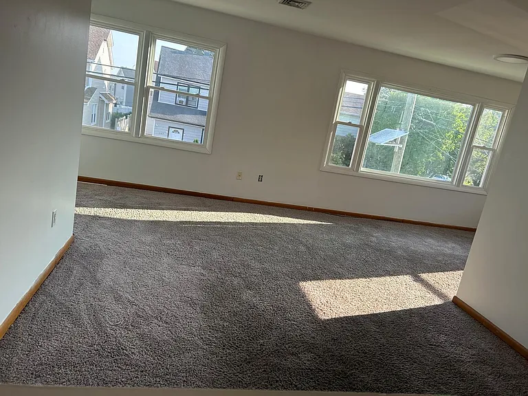 170 Randolph St #2 — Photo 3