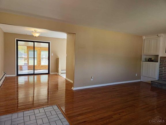 2nd image of 7545 Esther Dr