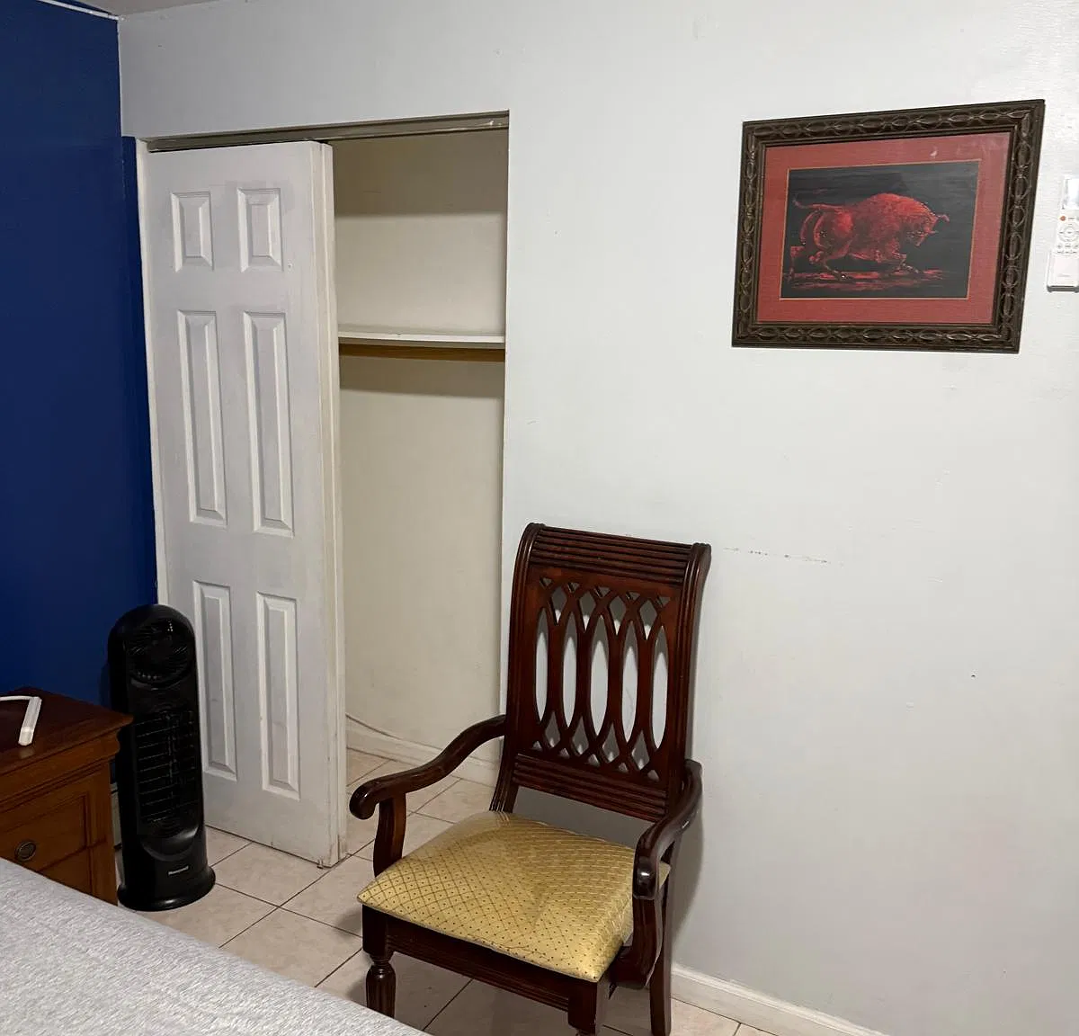 3 bed, 2600 sqft, $1,100 — Photo 3