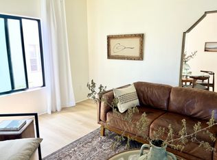 83 N Santa Cruz St APT 1, Ventura, CA 93001
