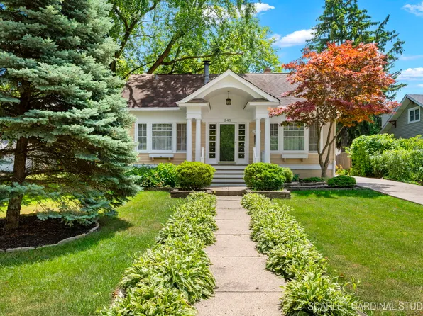 245 E Park Blvd, Villa Park, IL 60181