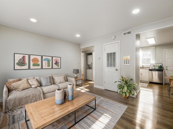 1304 W Graham Rd #2312CTH