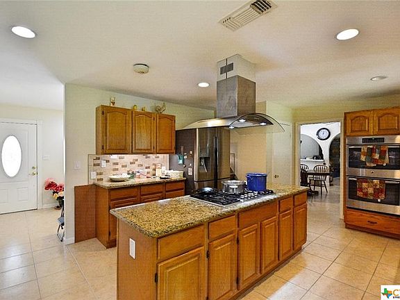 5th image of 1446 Edwards Blvd