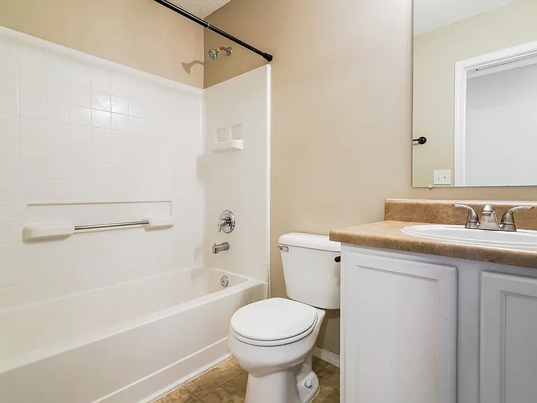 5221 Sunsail Dr — Photo 15