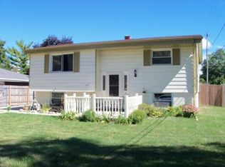 2505 17th Ave, South Milwaukee, WI 53172