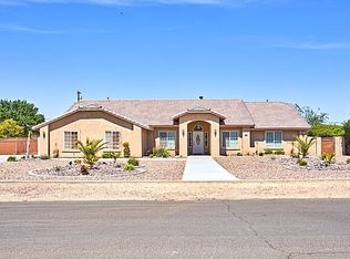 14305 Boche Rd, Apple Valley, CA 92307